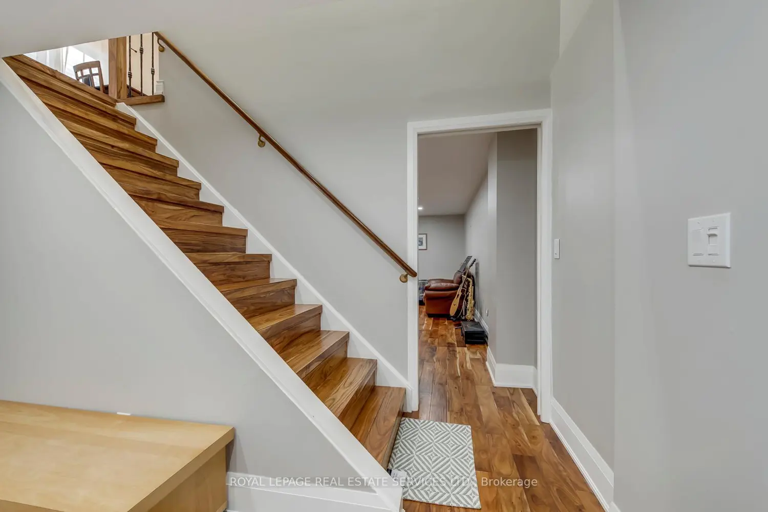 Additional image 9 of 236 Slywood Crescent