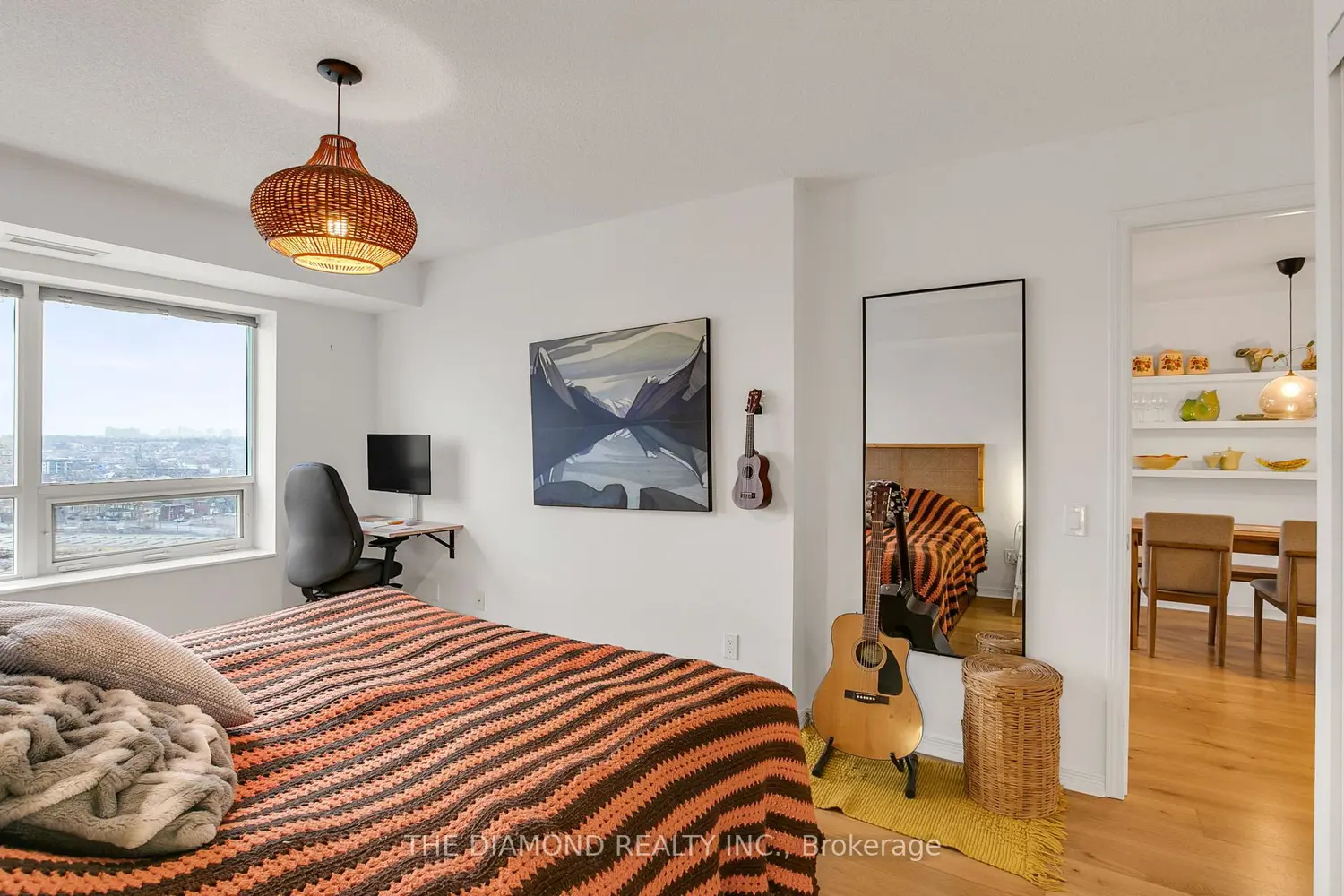Additional image 11 of 61 Heintzman Street 1501