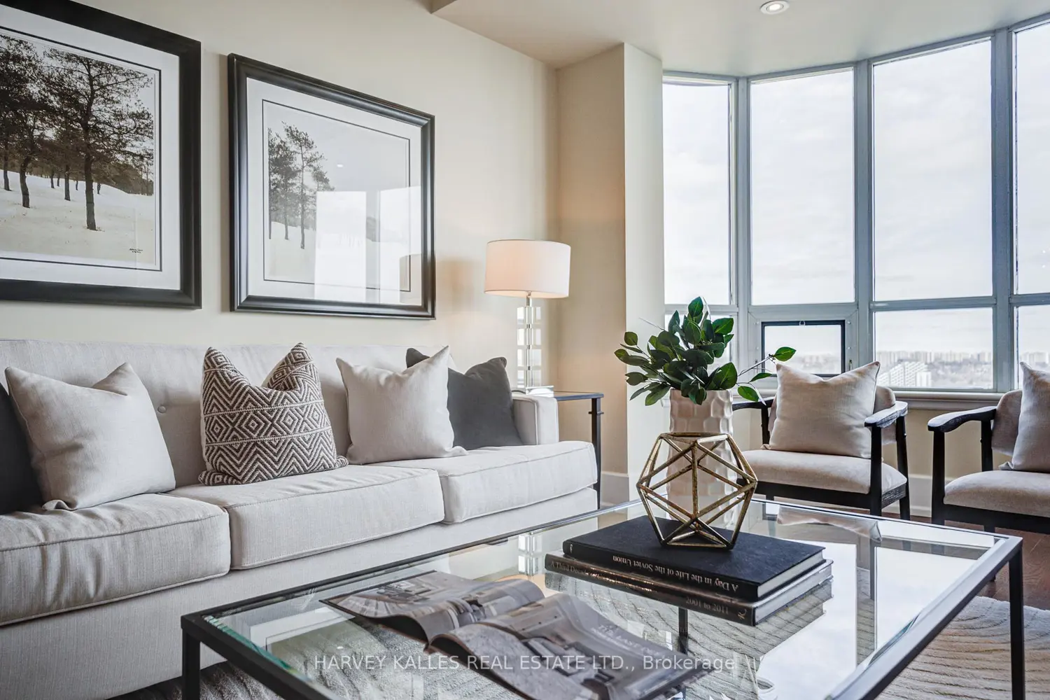 660 Sheppard Avenue 1602B