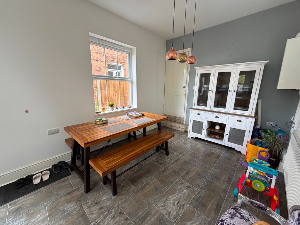 Additional image 7 of 5 bed semi-detached house to rentRosehill Street, Derby DE23