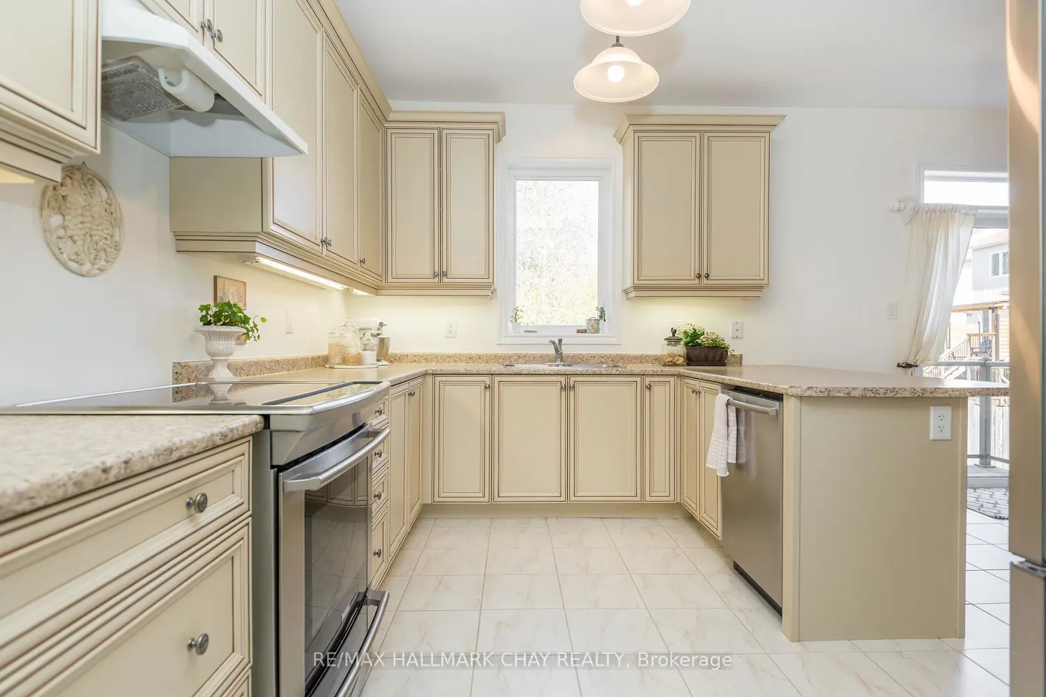 Additional image 8 of 118 Mount Crescent
