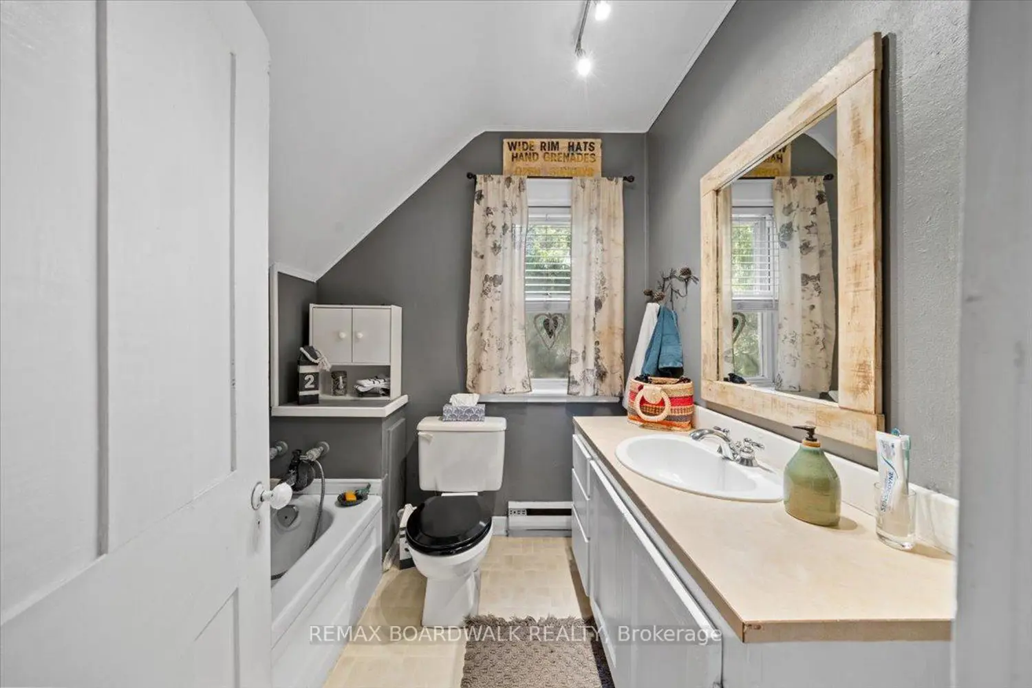 Additional image 10 of 105 Purdons Bay Road