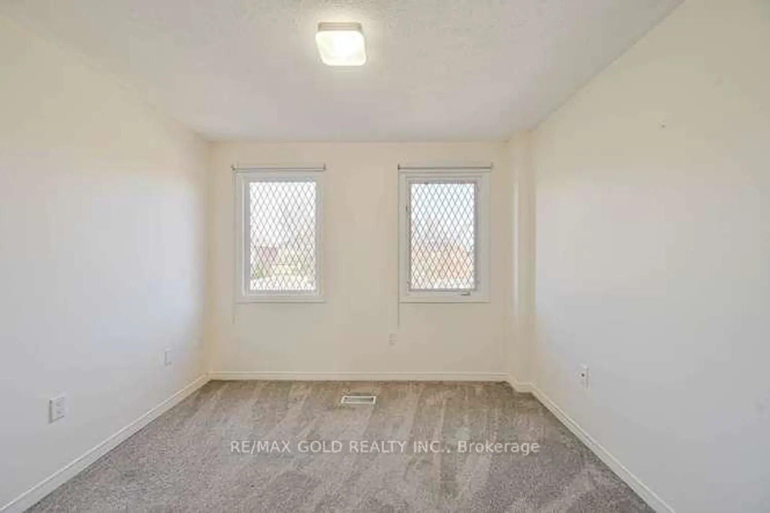 Additional image 8 of 2993 Gulfstream Way