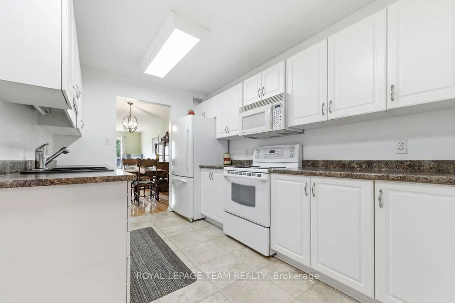 Additional image 4 of 205 Renfrew Avenue
