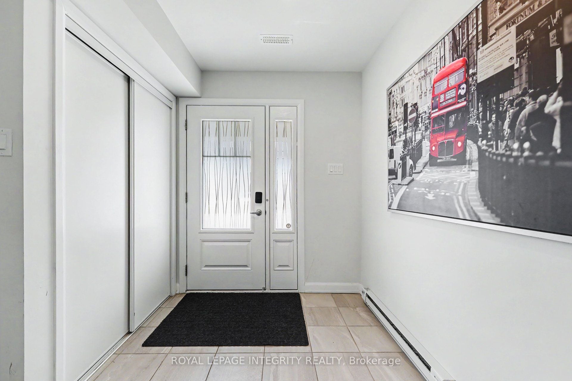 Additional image 3 of 906 Lixnaw Court, Ottawa, ON, K2J 6Y3
