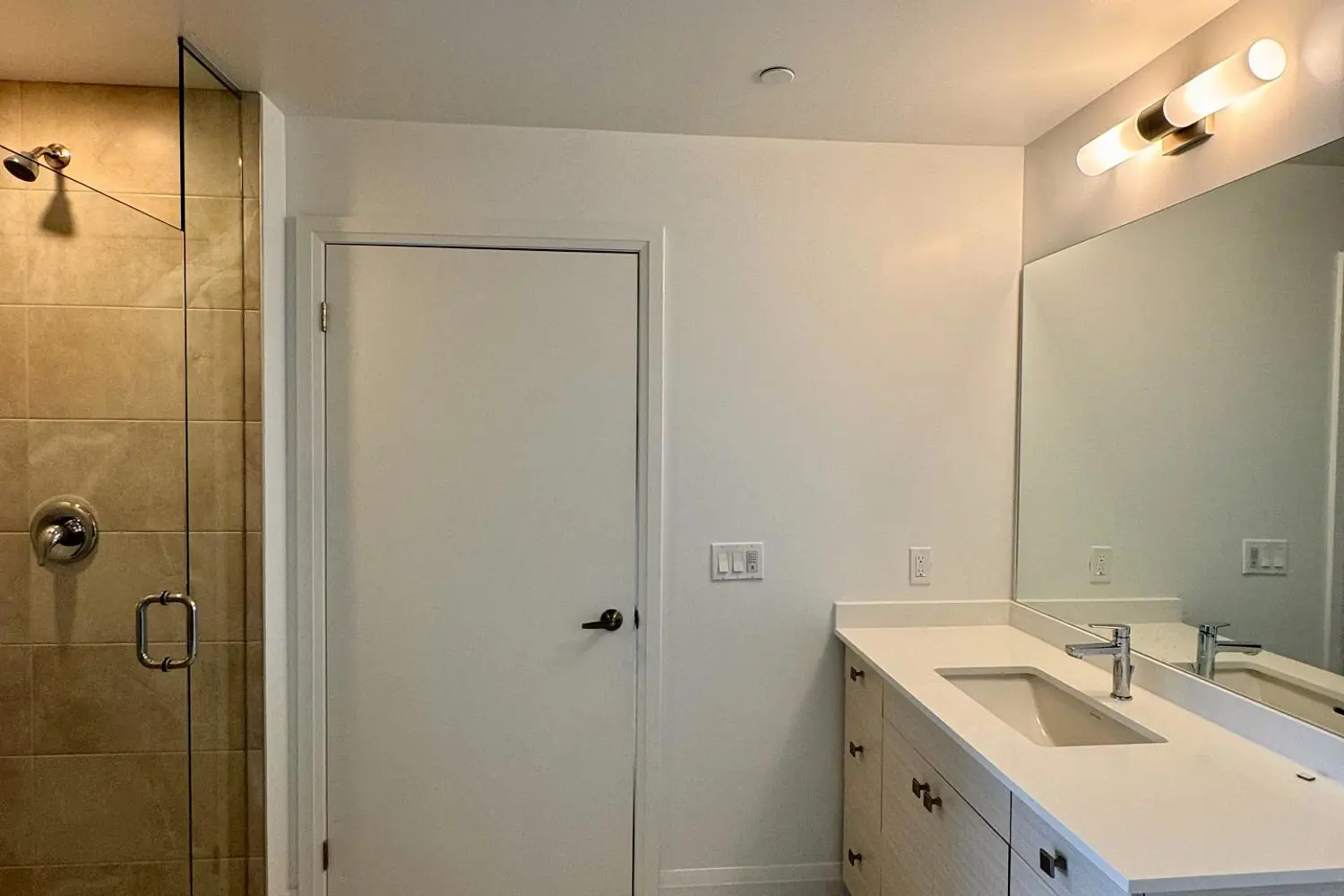 Additional image 7 of 1035 Southdown Road 707