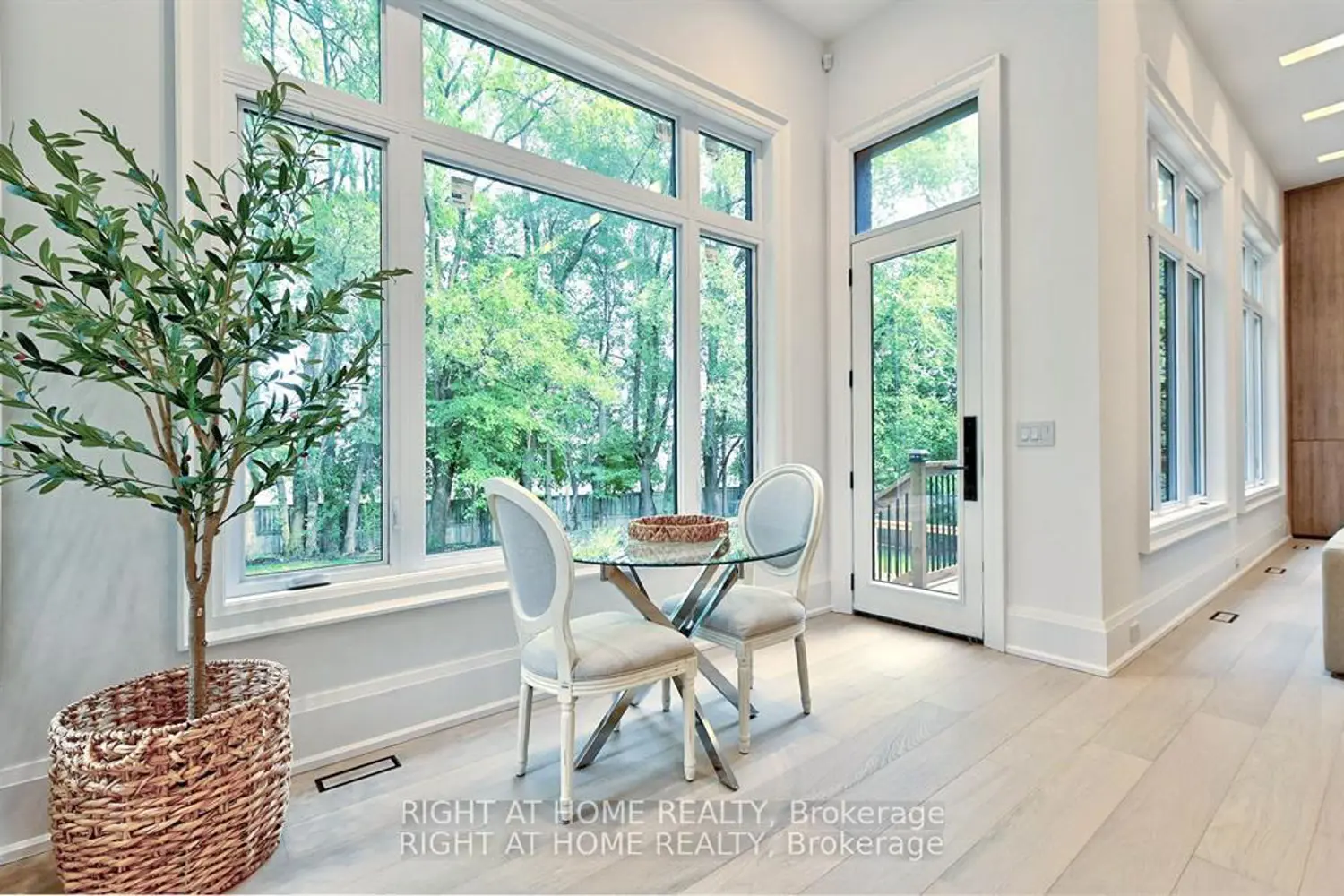 Additional image 6 of 27 Hurlingham Crescent