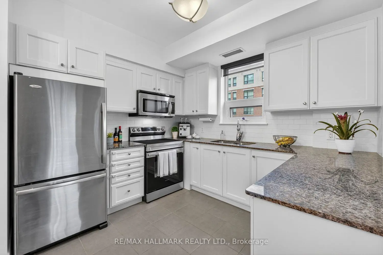Additional image 6 of 281 Woodbridge Avenue 237