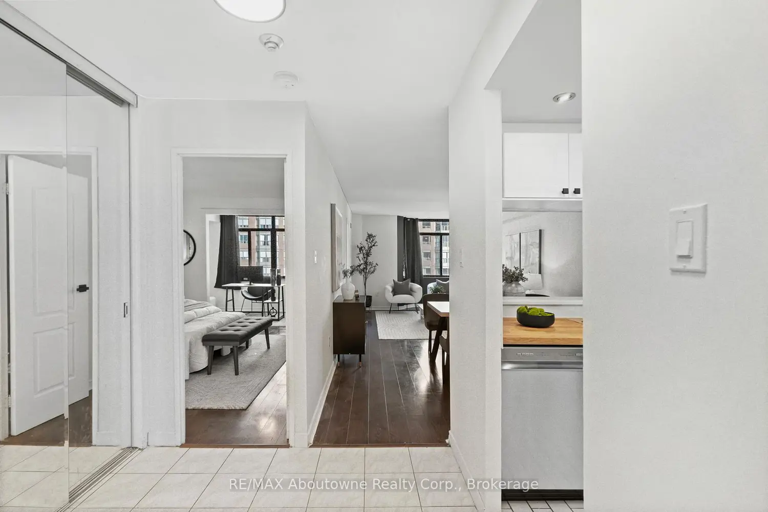 Additional image 3 of 300 Webb Drive 1108