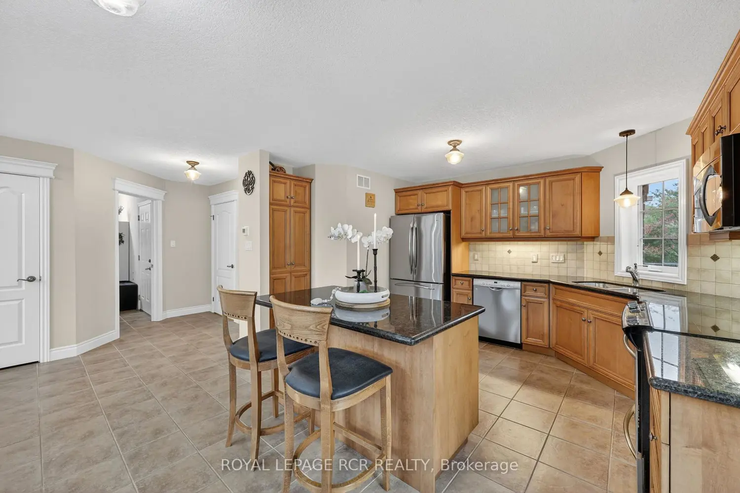 1 Reddington Drive 5 photo 5