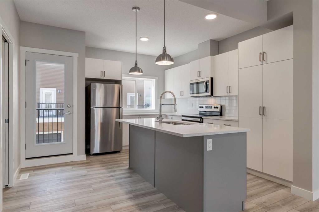 Additional image 6 of 156 Walden Lane SE, Calgary, AB, T2X2A7