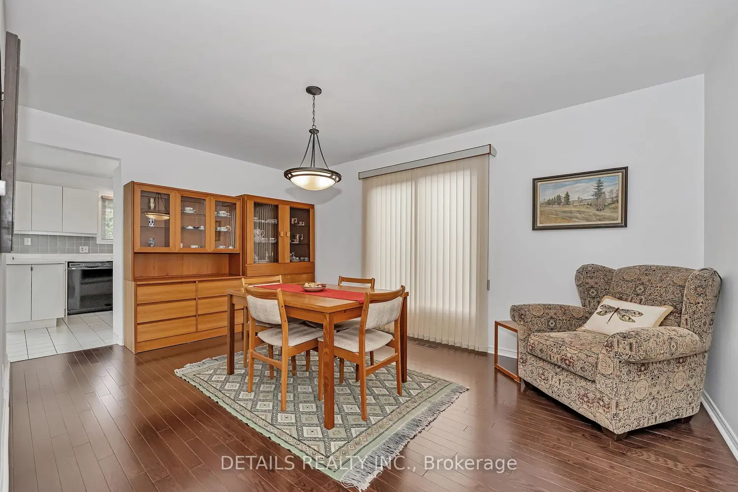 Additional image 7 of 1020 Ambleside Crescent
