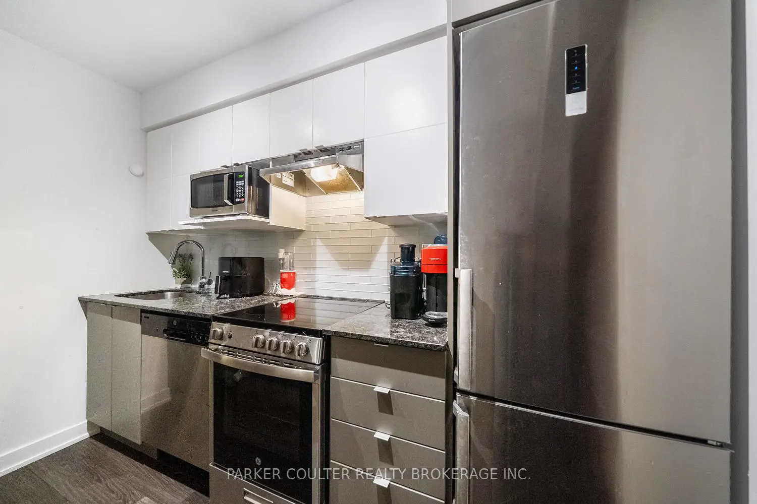 Additional image 7 of 120 Varna Drive 606