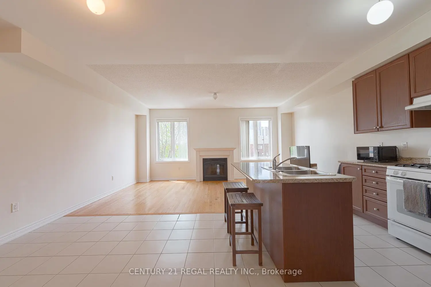 Additional image 10 of 27 Belanger Crescent