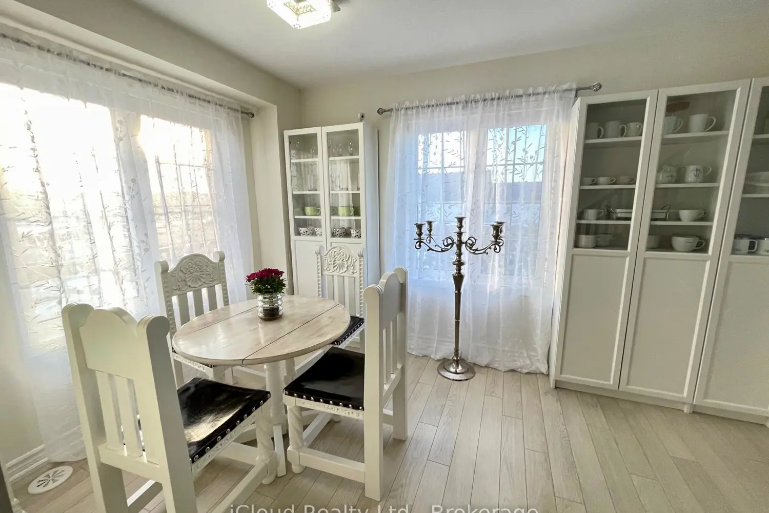 1222 Rose Way 73 photo 5
