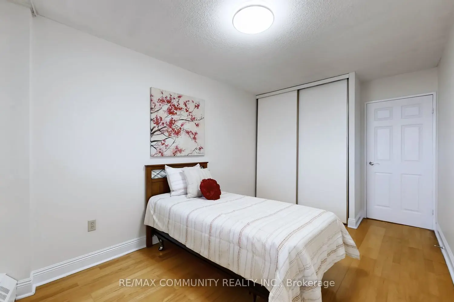 Additional image 11 of 2050 Bridletowne Circle #1509