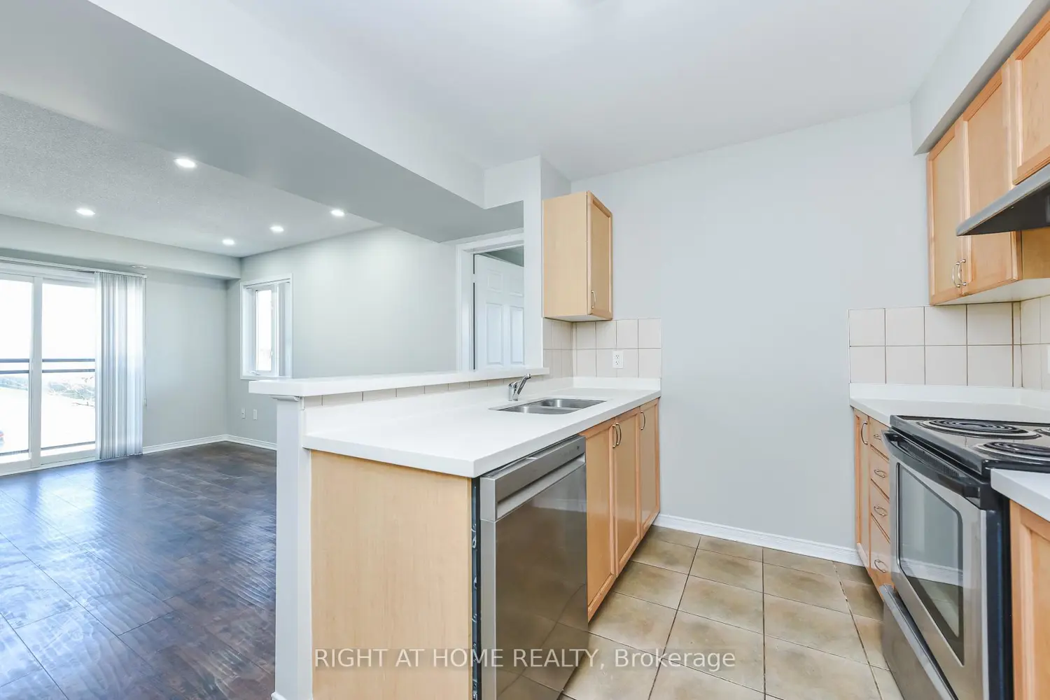 Additional image 15 of 5035 Oscar Peterson Boulevard 124