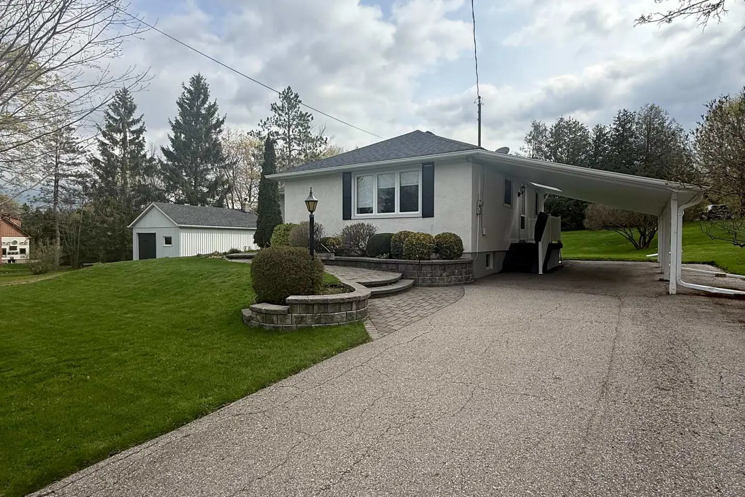 4509 Trulls Road photo 3