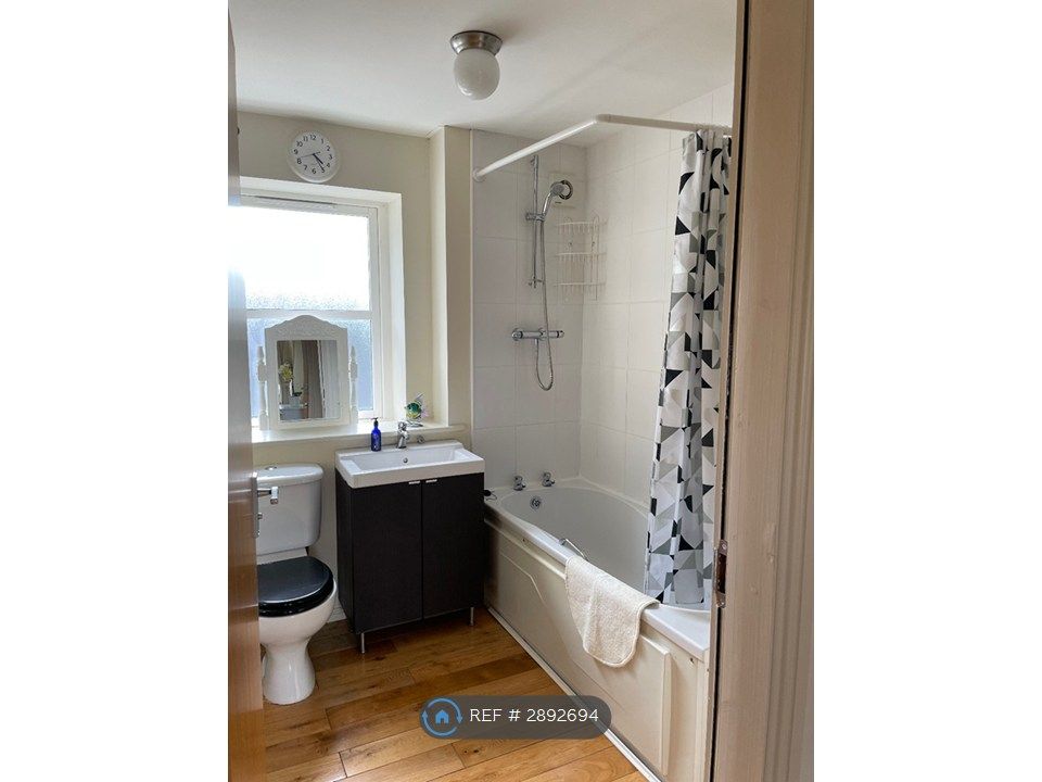Additional image 16 of 2 bed flat to rentSchool Brae, Bo'ness EH51
