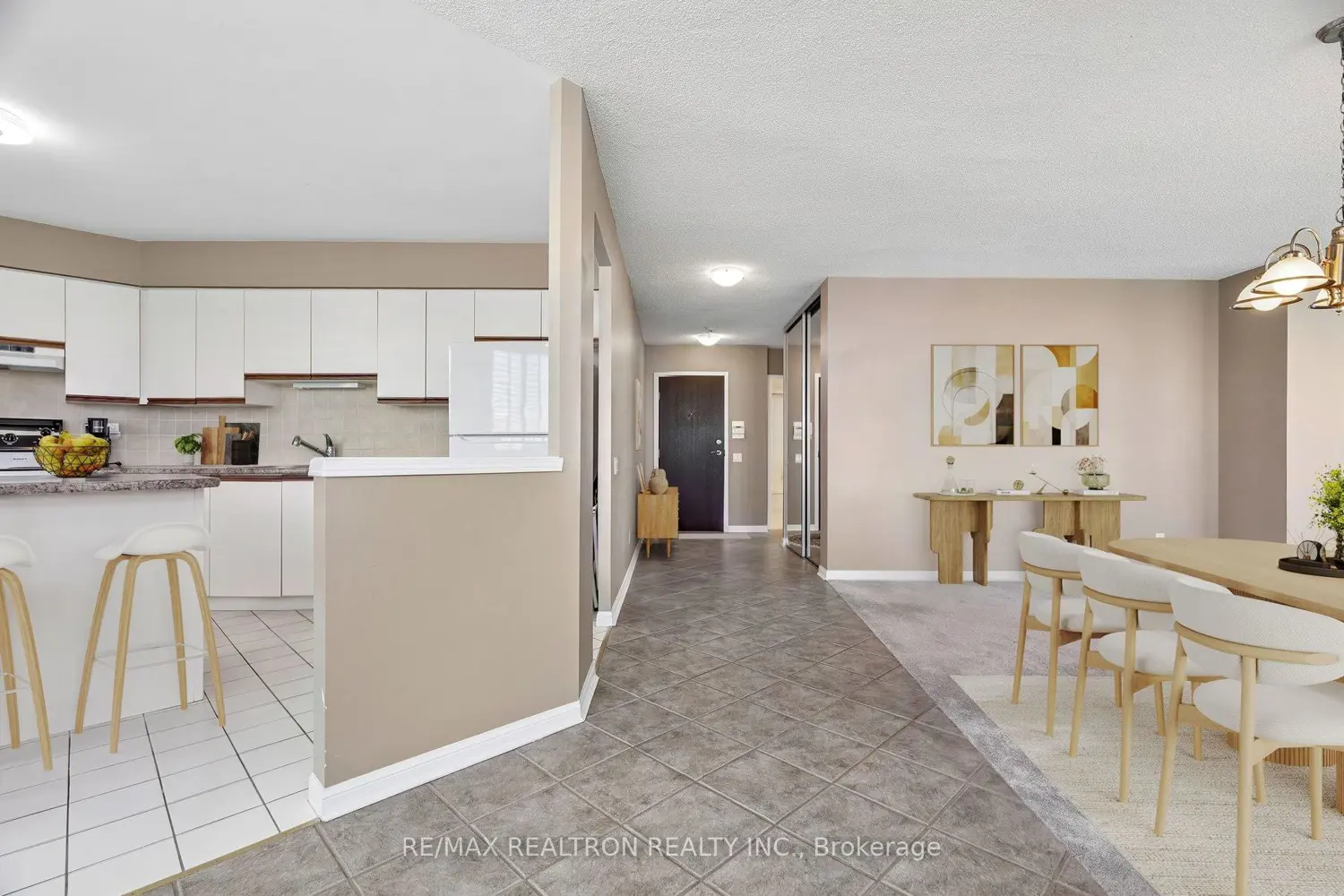 Additional image 8 of 110 Promenade Circle 1004