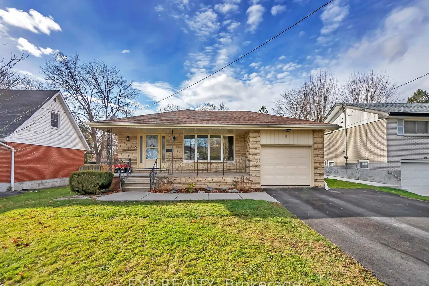 16 Applewood Drive