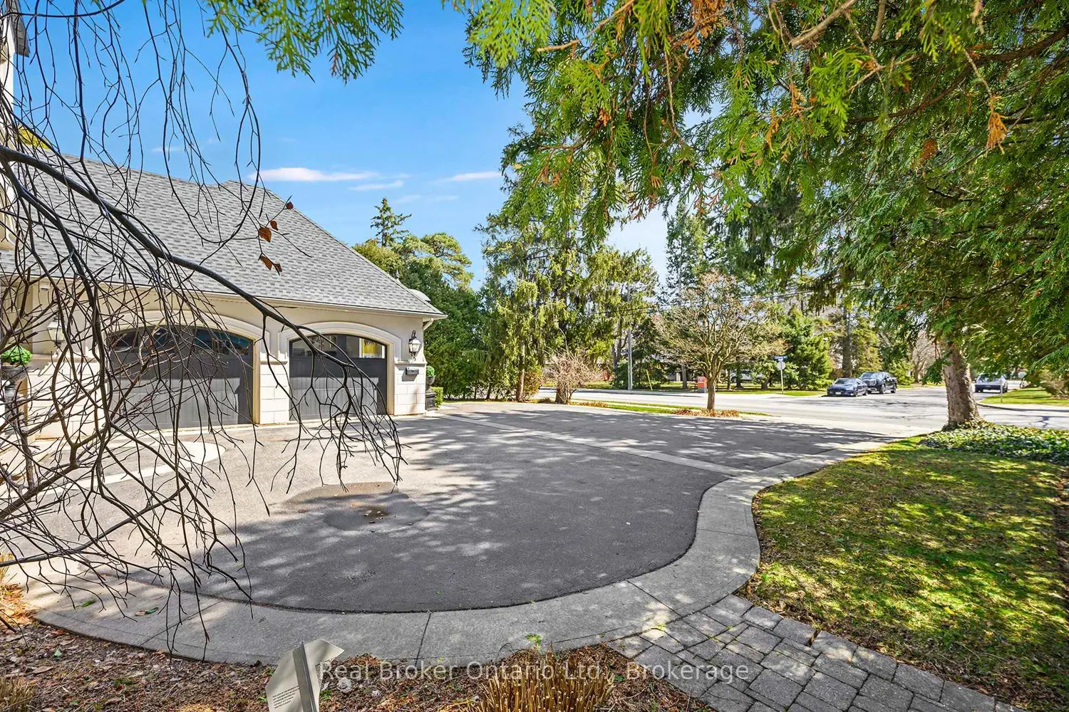 Additional image 17 of 4507 Lakeshore Road