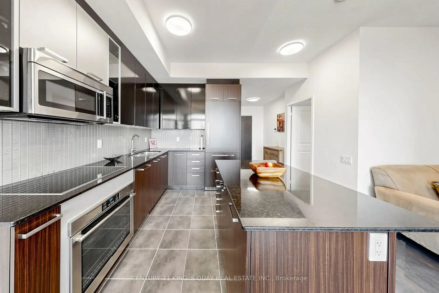 Additional image 8 of 5168 Yonge Street Lph101
