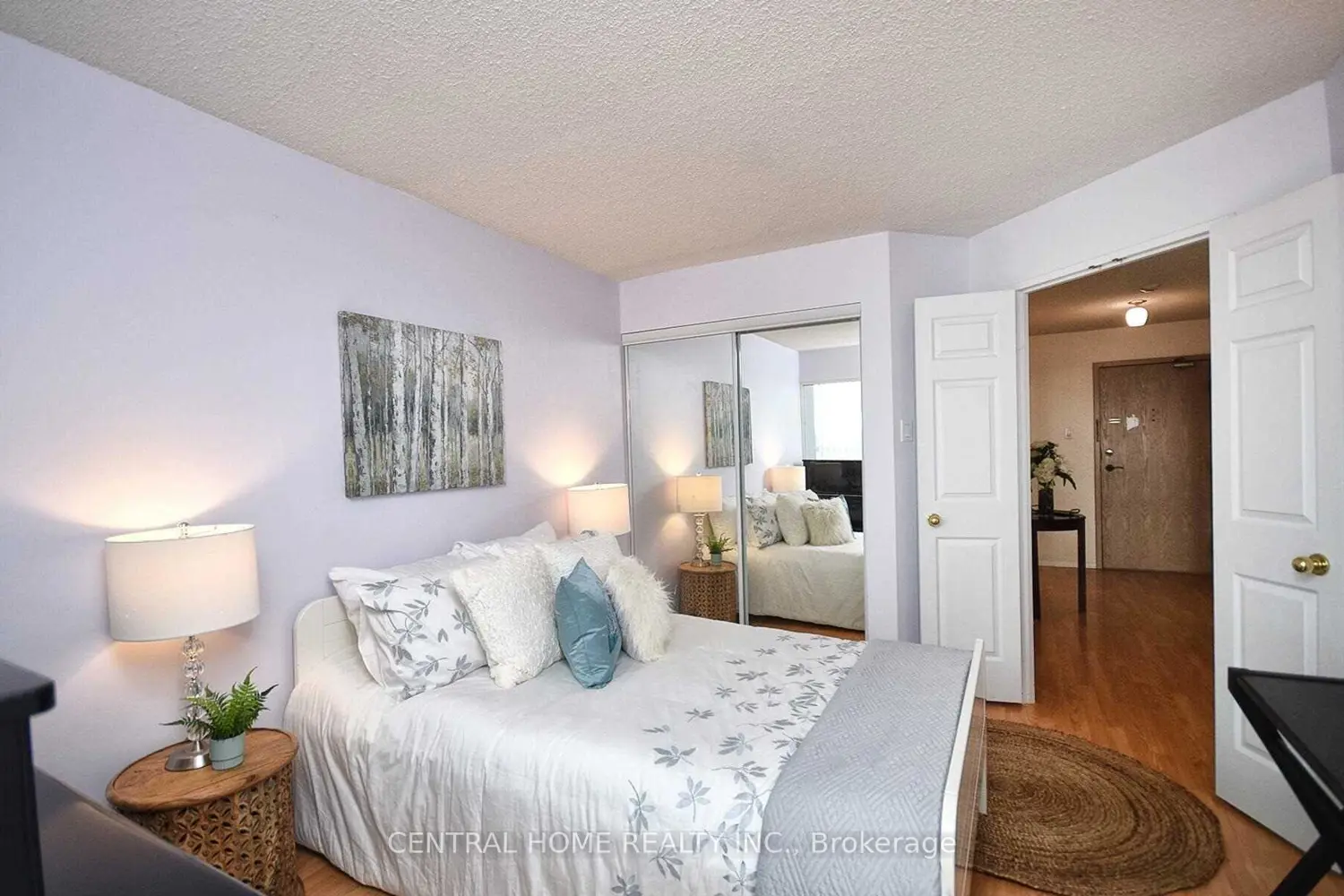 Additional image 10 of 7825 Bayview Avenue #502