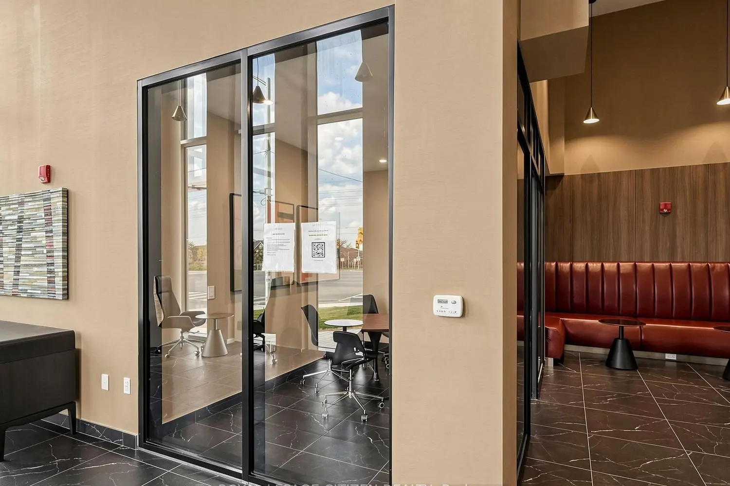 Additional image 6 of 1005 Dundas Street 814