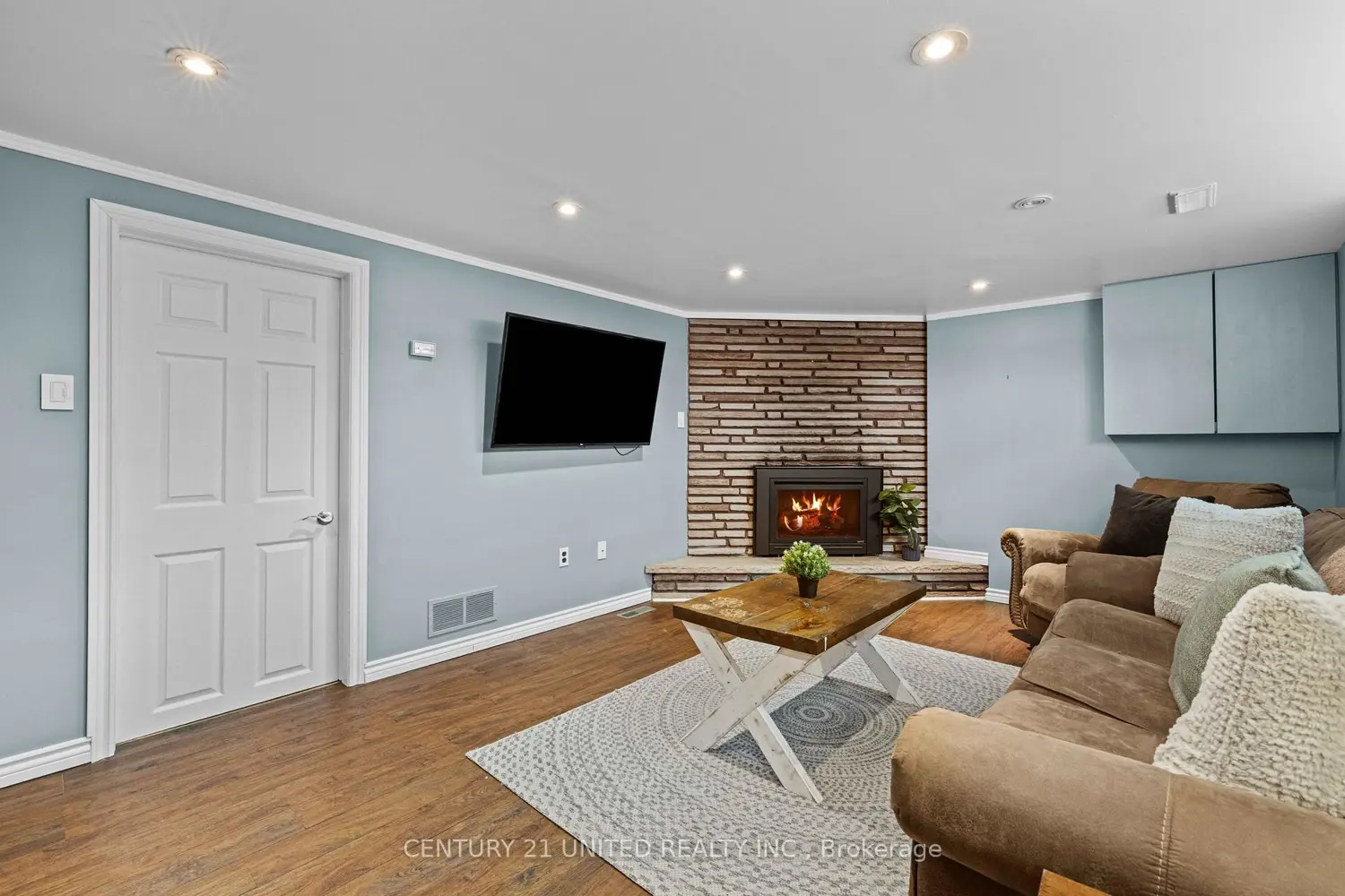 Additional image 12 of 1227 Cartier Boulevard