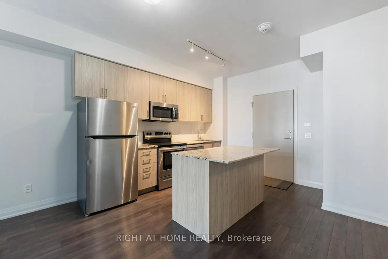 Additional image 7 of 10 Meadowglen Place 312