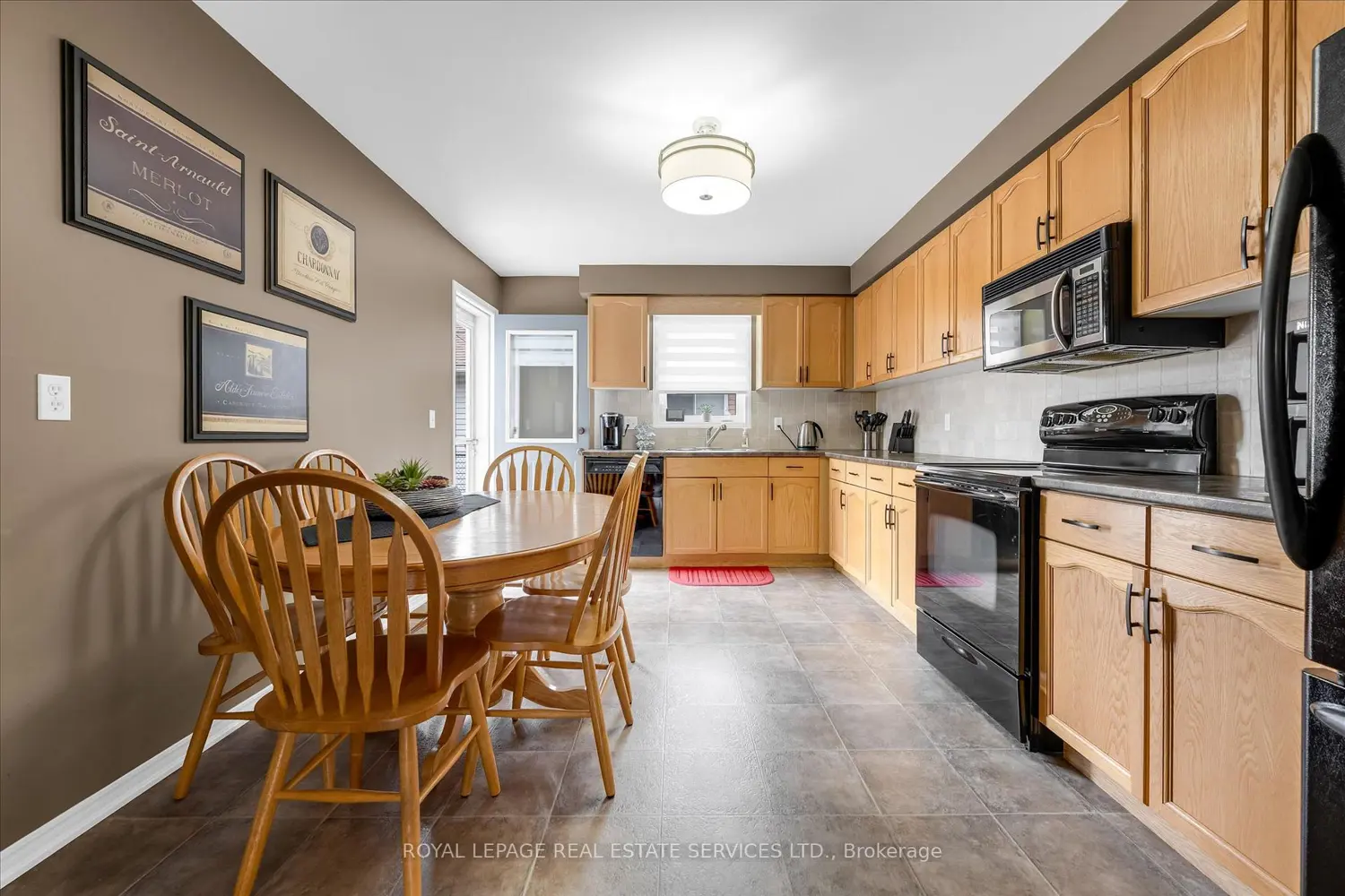 Additional image 6 of 67 Loneoak Crescent