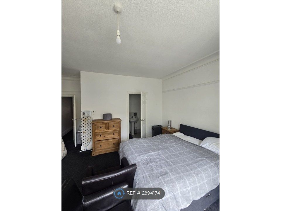 Additional image 5 of 3 bed maisonette to rentRoumania Drive, Llandudno LL30