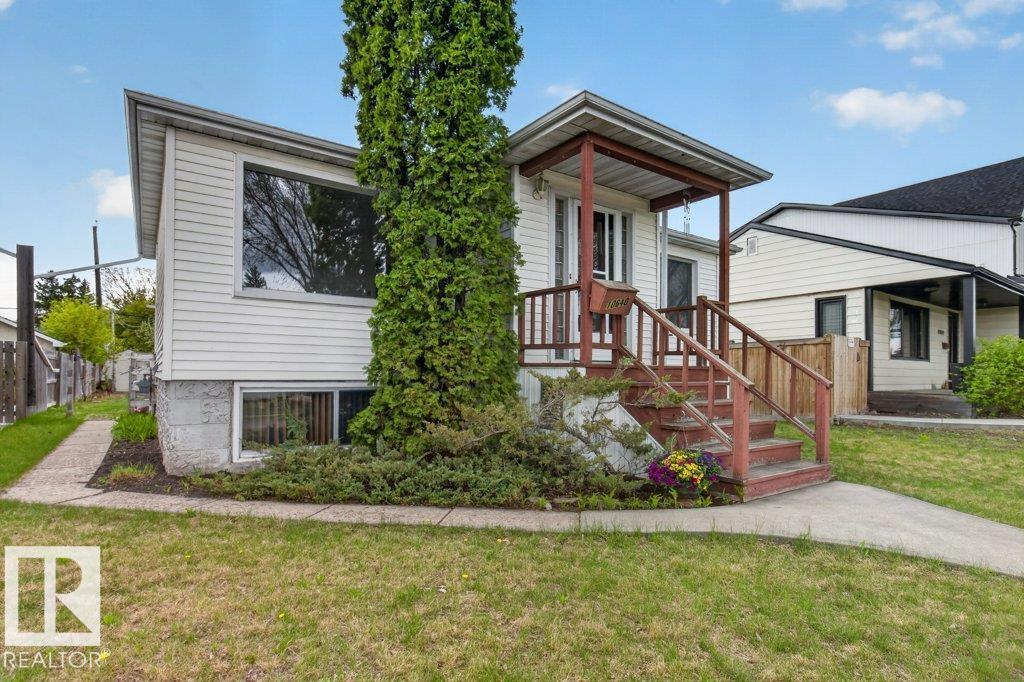 Additional image 2 of 10640 79 Street NW, Edmonton, AB, T6A3H4