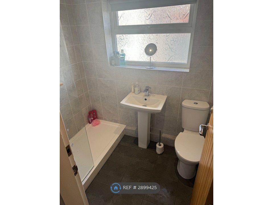 Additional image 8 of Room to rentAshly Court, St. Asaph LL17