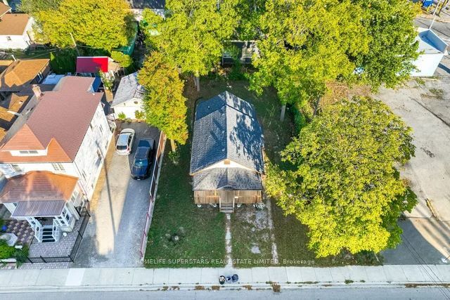 Additional image 2 of 4754 First Avenue, Niagara Falls, ON, L2E 4G7
