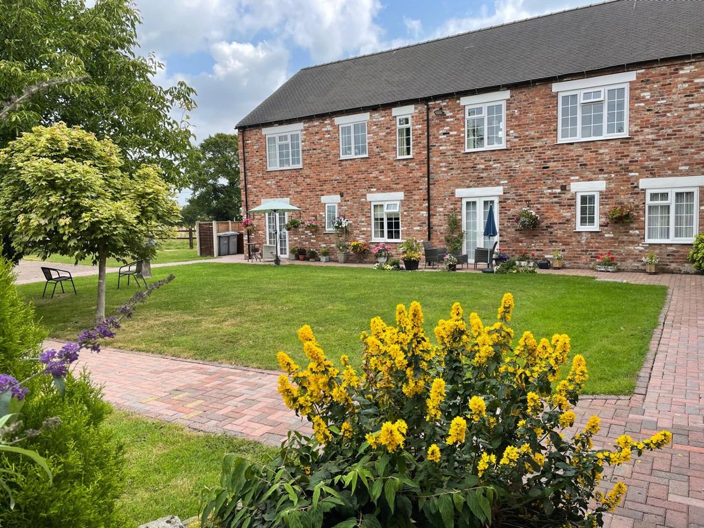 Additional image 14 of 2 bed flat to rentCongleton Road, Sandbach CW11