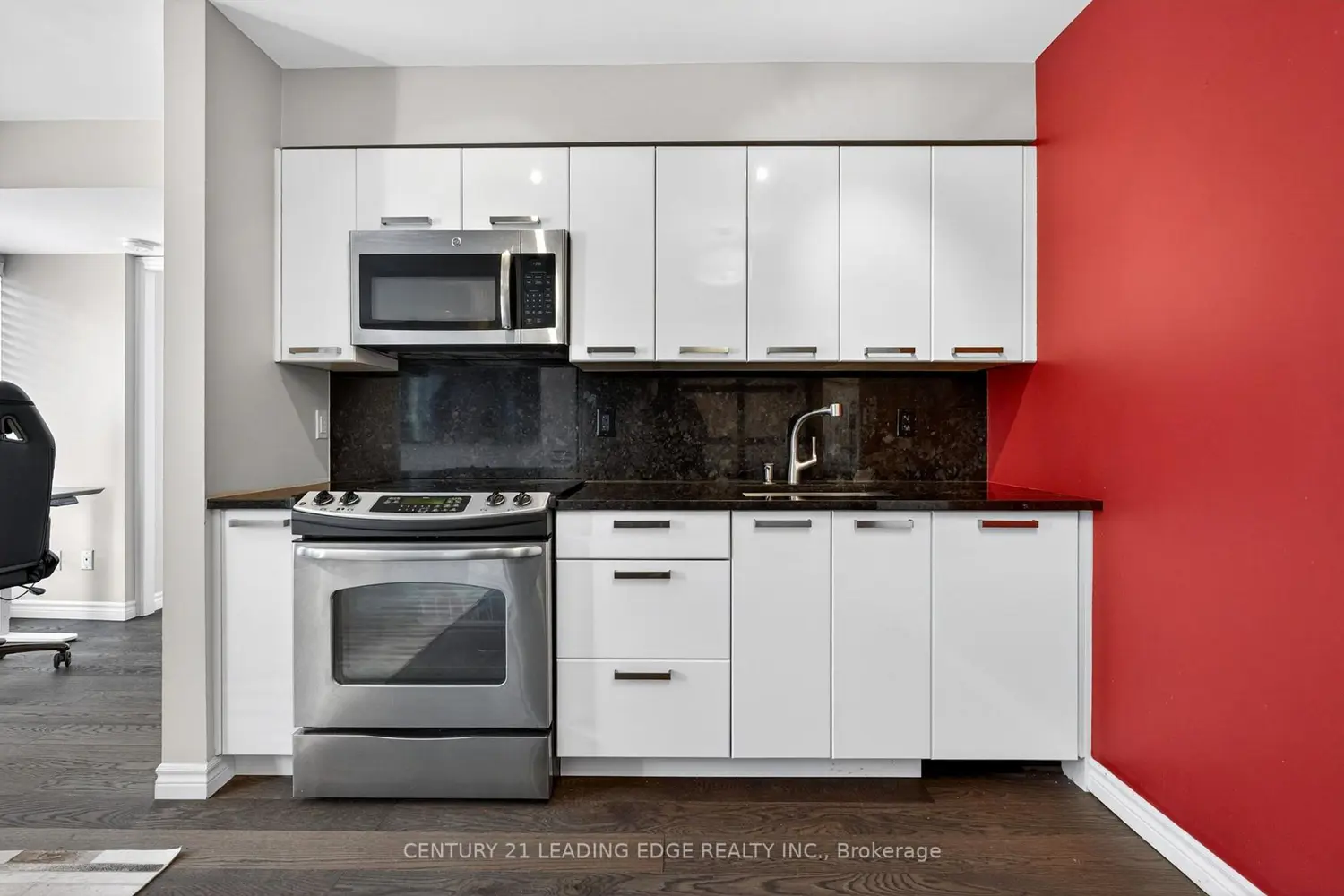 Additional image 7 of 200 Victoria Street 1214