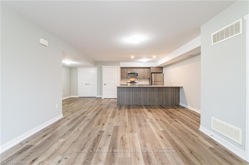 Additional image 3 of B9-1331 Countrystone Drive, Kitchener, ON, N2N 3R9