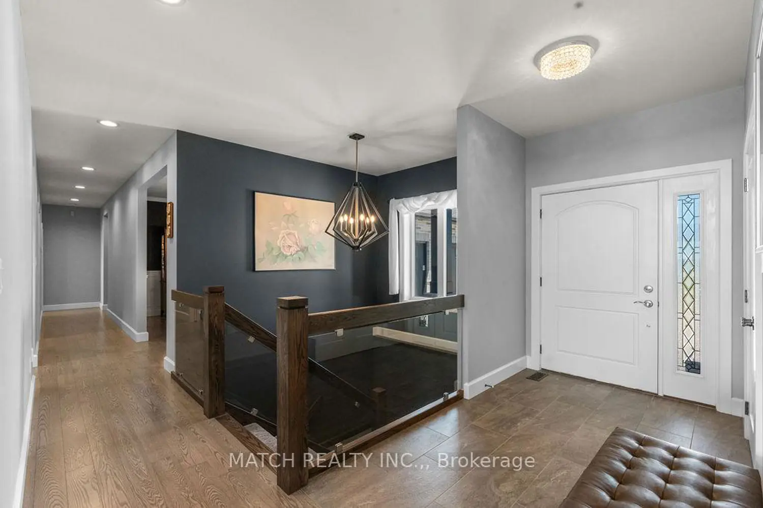 5482 Talbot Trail photo 3