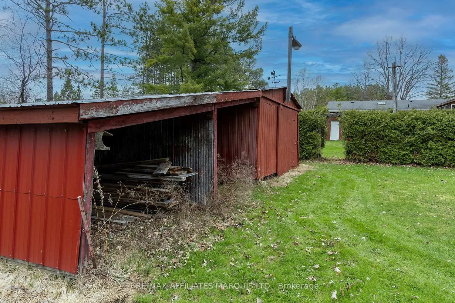 9098 County Rd 44 Road photo 5