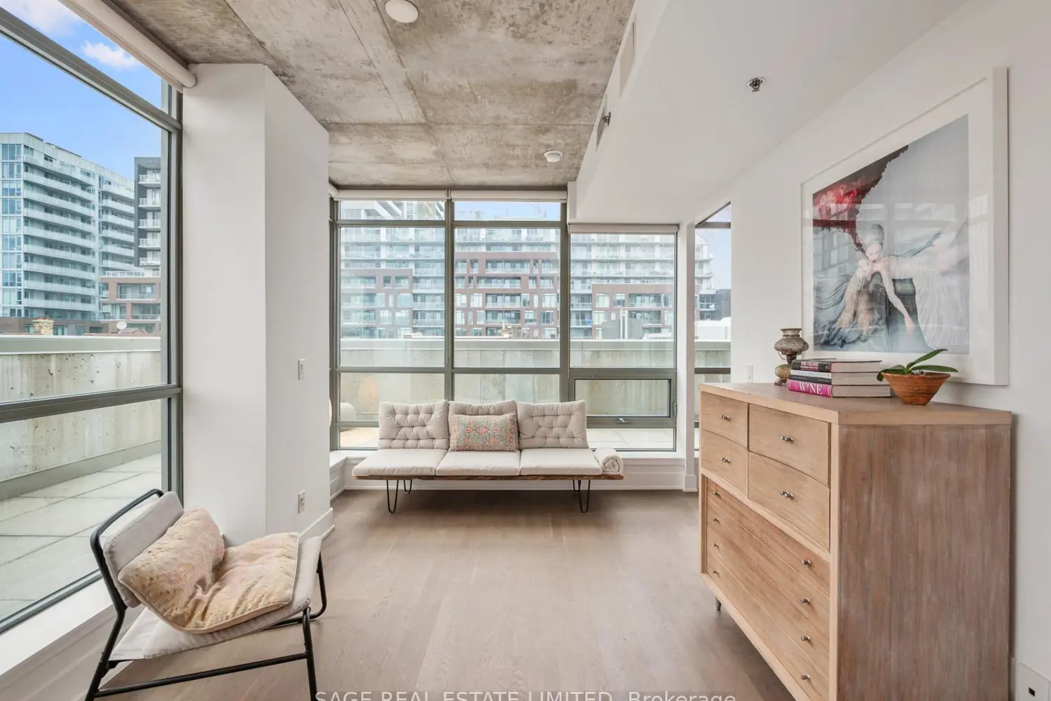 Additional image 6 of 630 Queen East Street 411