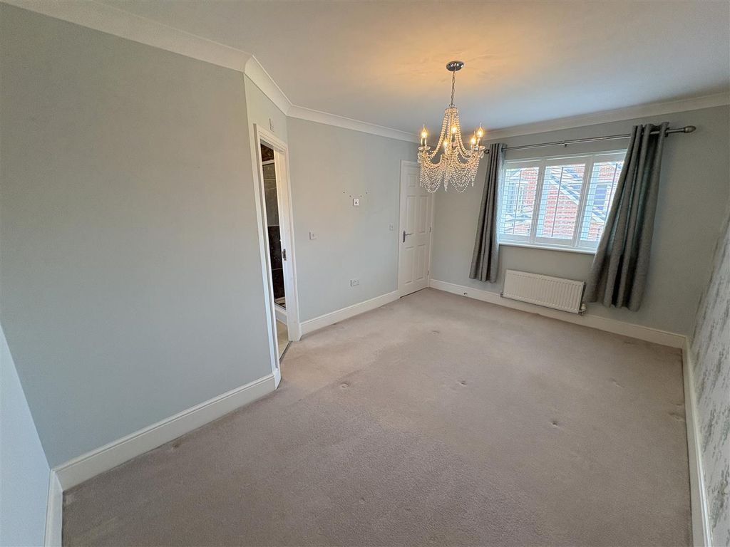 Additional image 23 of 5 bed detached house to rentGlaisdale Court, Darlington DL3