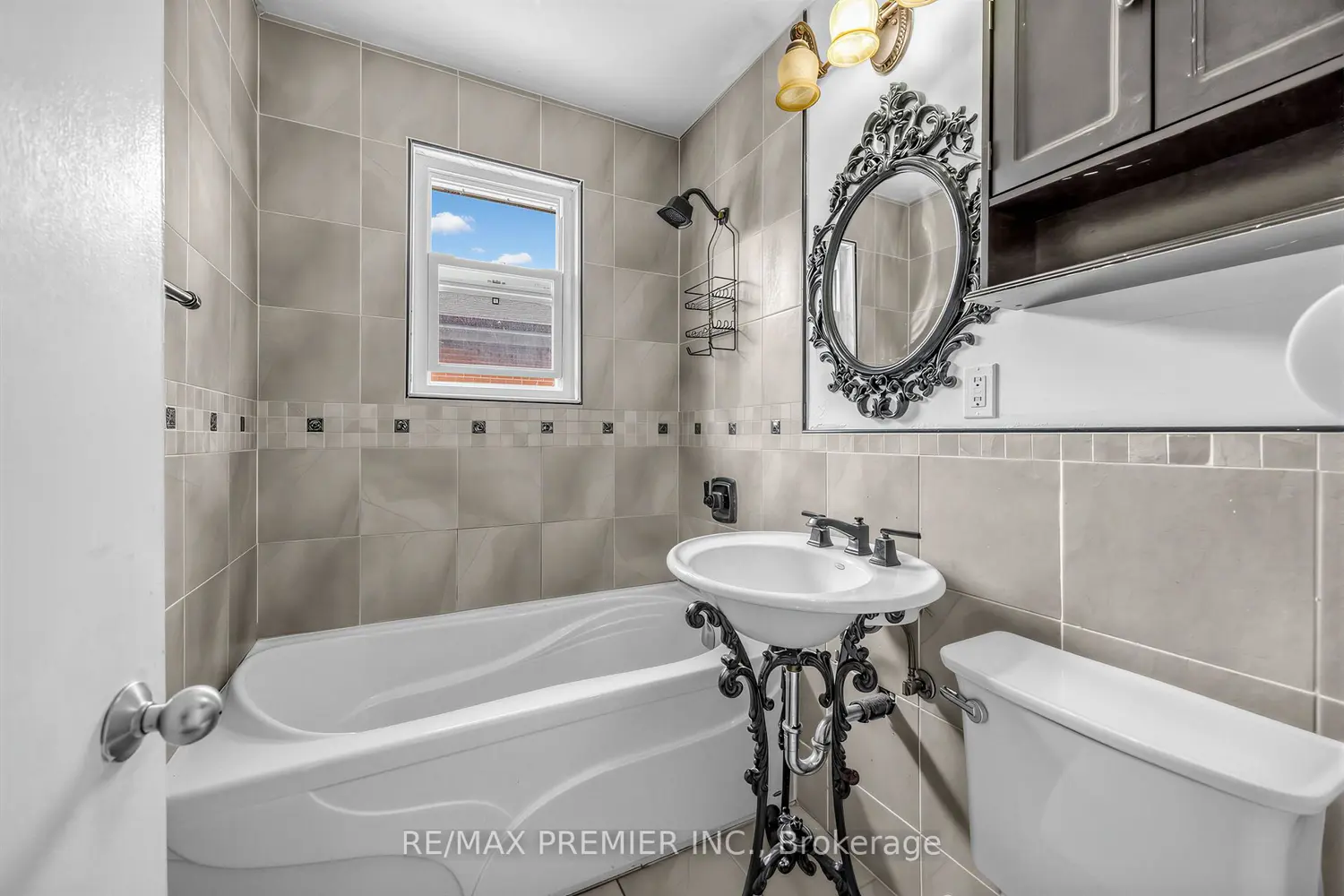 Additional image 8 of 126 Langden Avenue