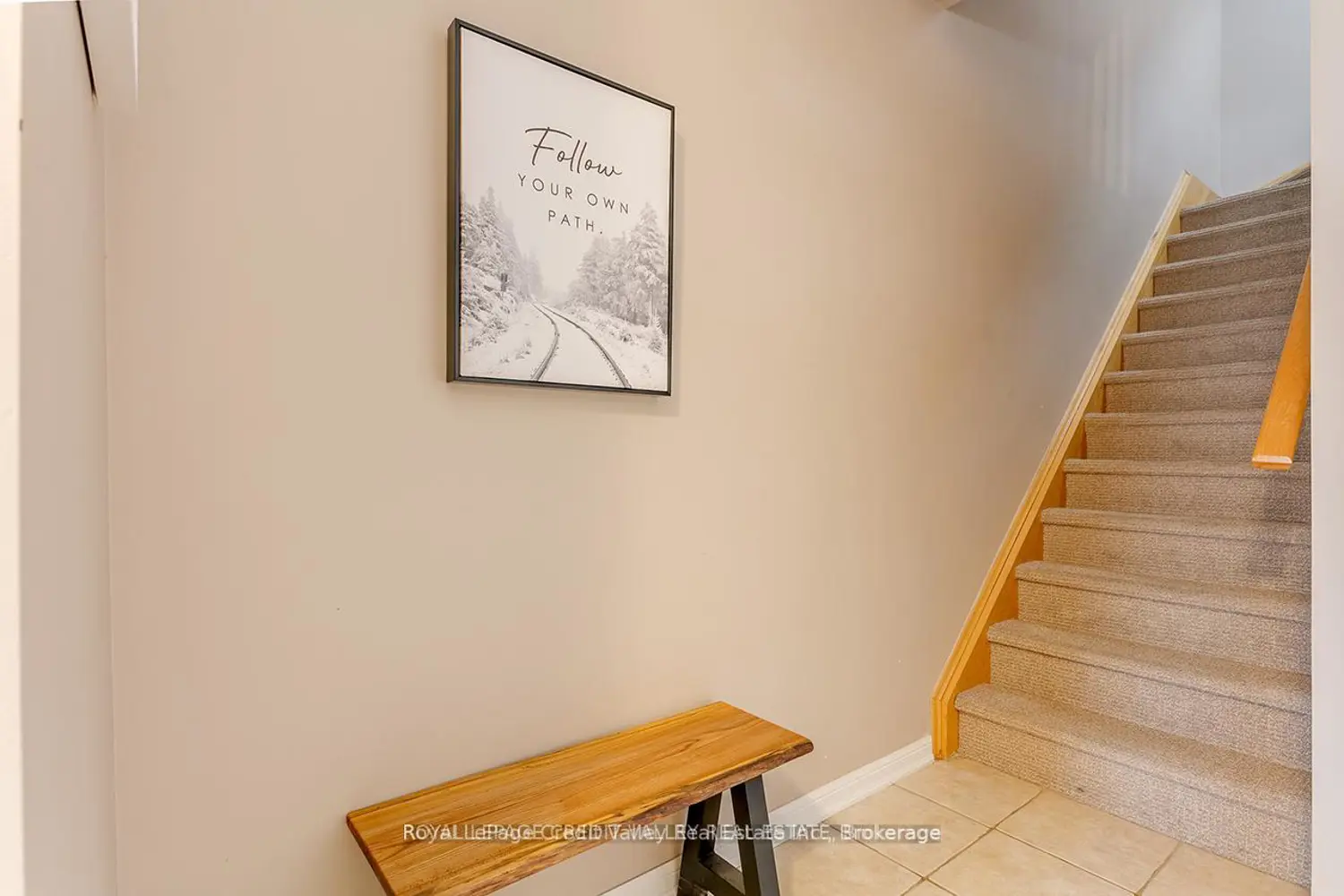 888 Fowles Court photo 3