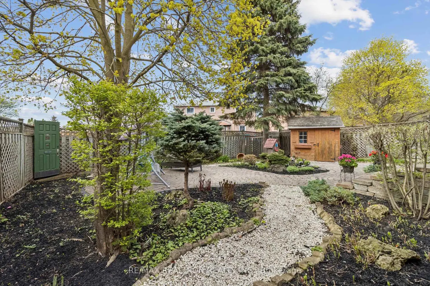 Additional image 17 of 693 Leslie Valley Drive