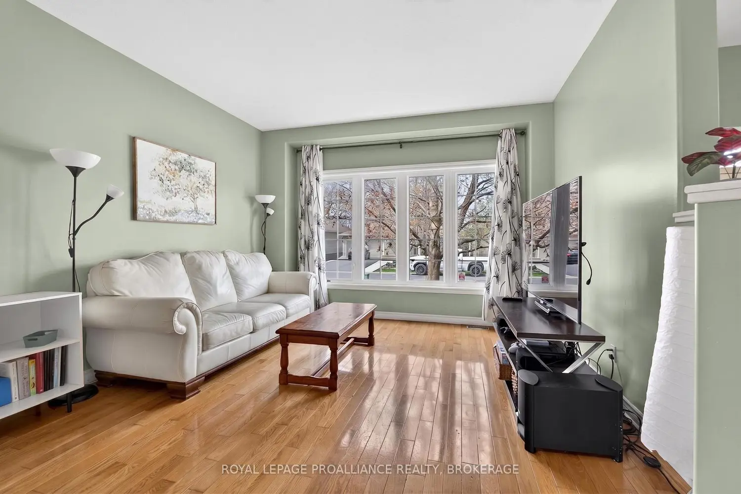Additional image 3 of 45 Biscayne Street