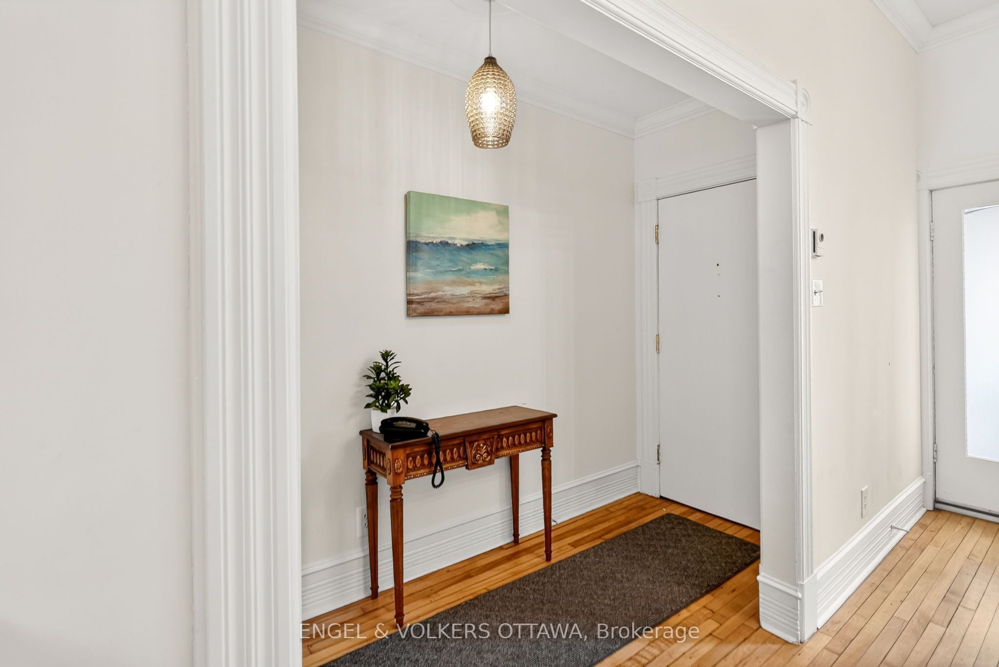 Additional image 5 of apt. 2-320 Waverley Street W, Ottawa, ON, K2P 0W3