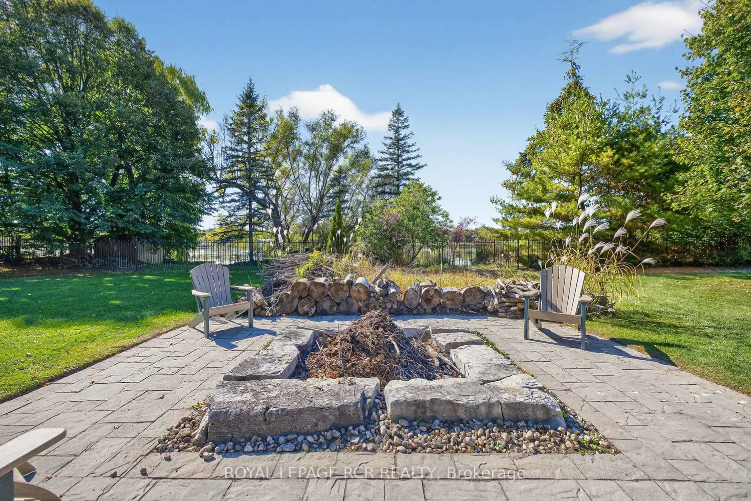 Additional image 10 of 20572 Yonge Street