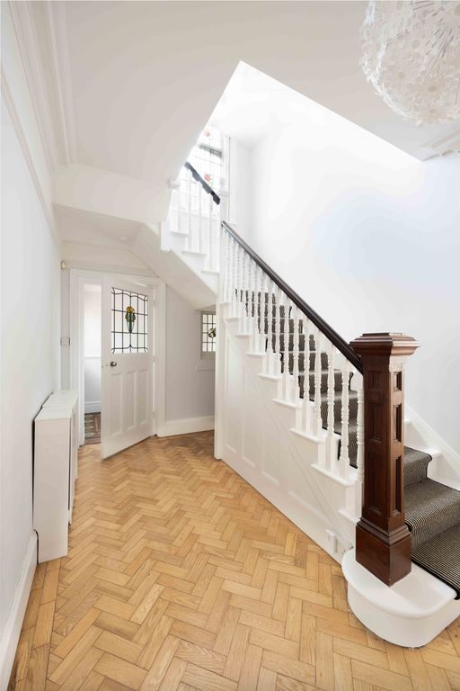 Additional image 6 of 5 bed detached house to rentNew Church Road, Hove BN3